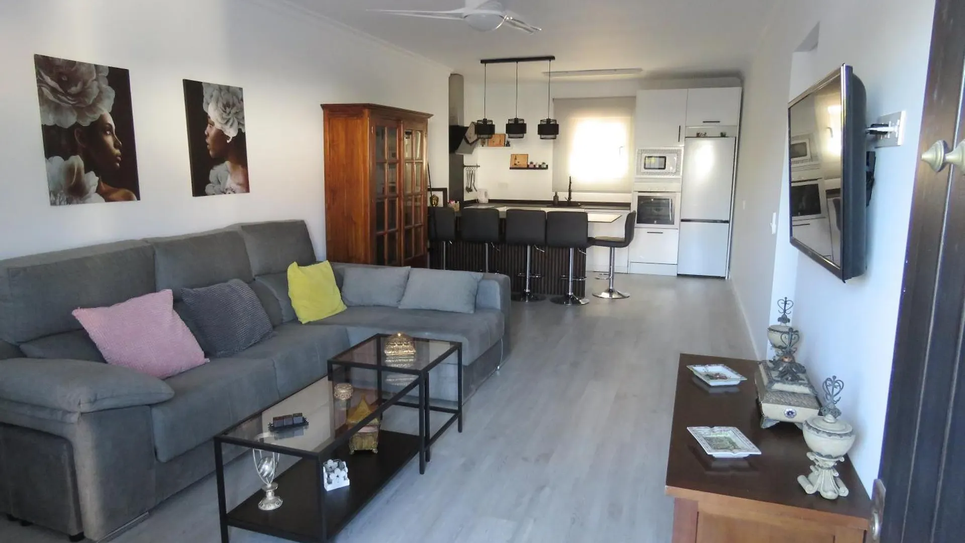 Apartamento Bien Situado En Marbella Spain