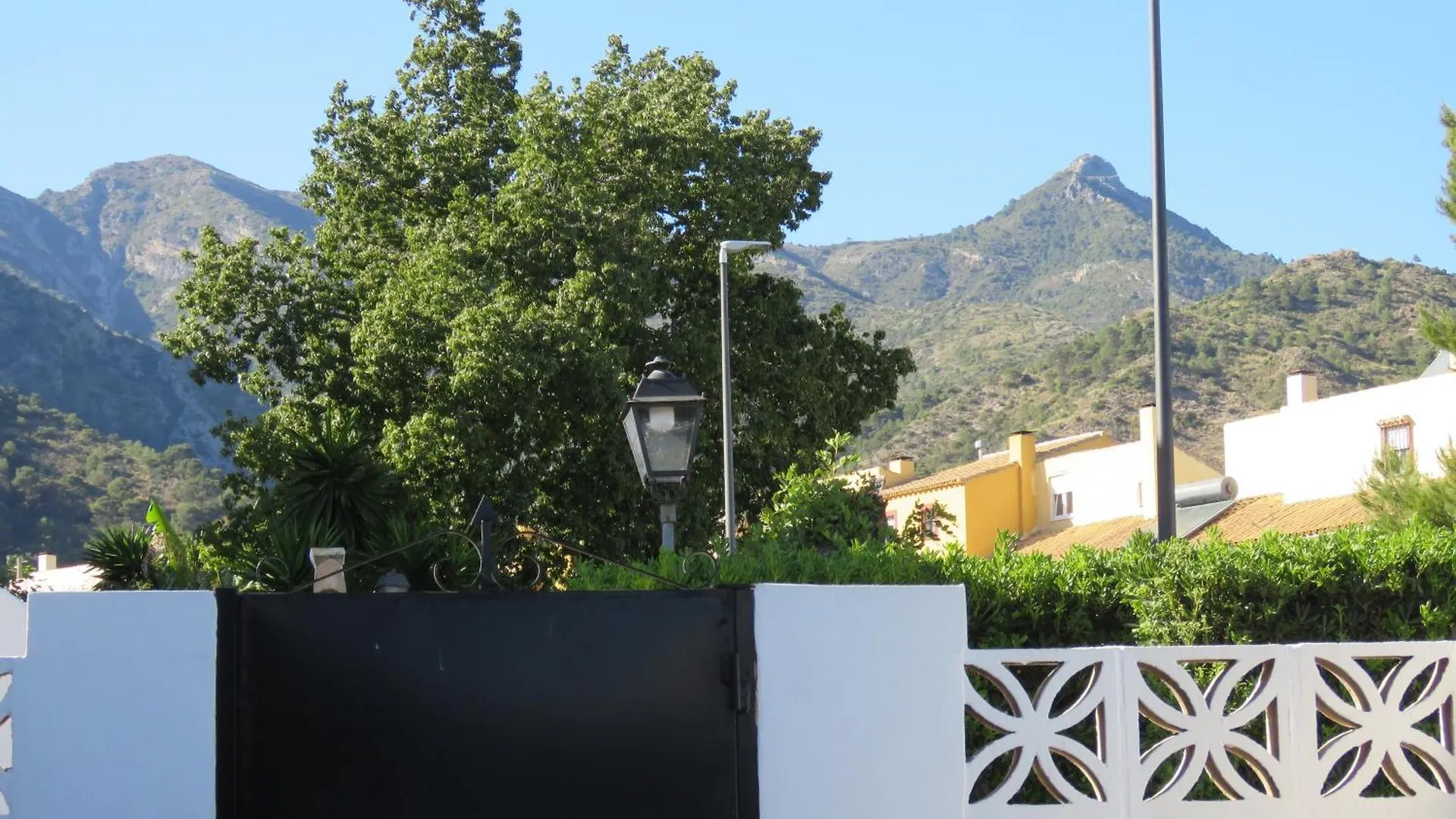 Apartment Apartamento Bien Situado En Marbella